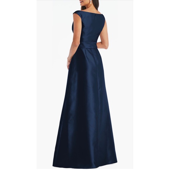 NWT Alfred Sung Off the Shoulder‎ Satin Gown in Midnight Blue Sz 12 $239 - Picture 2 of 7